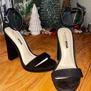 Fashion Nova black heels
